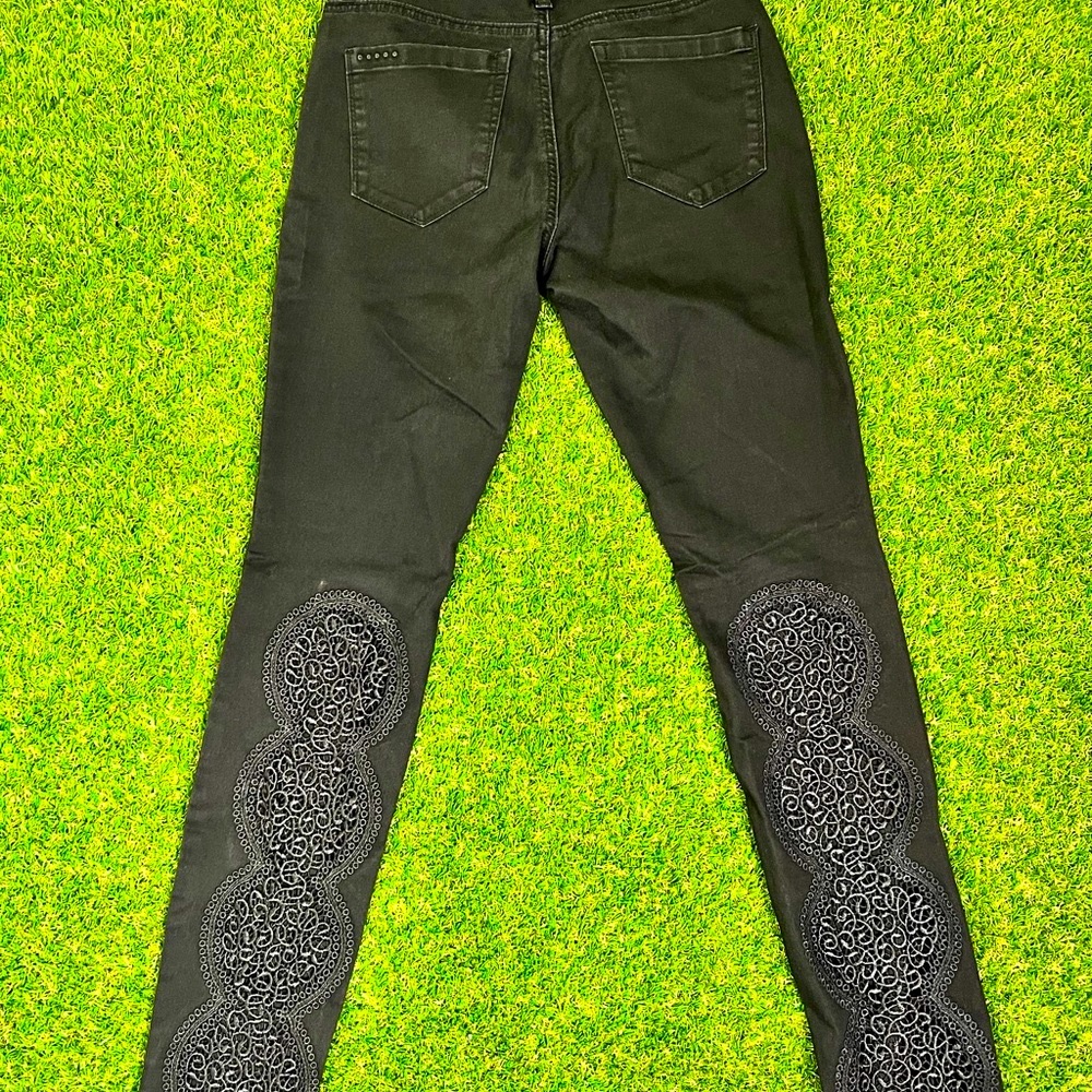 BLANK NYC Black crochet skinny jeans